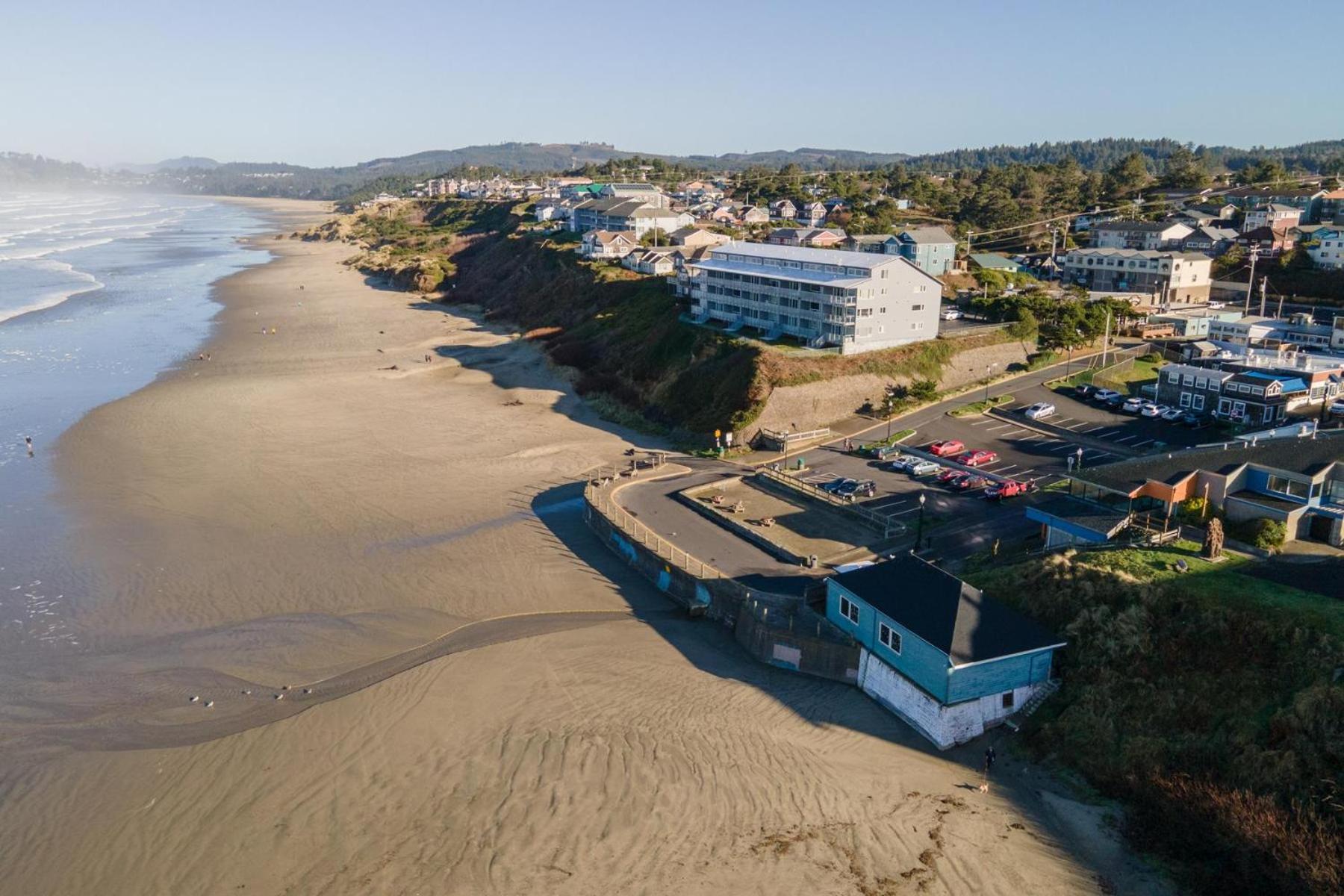 On The Beach Newport Exterior foto