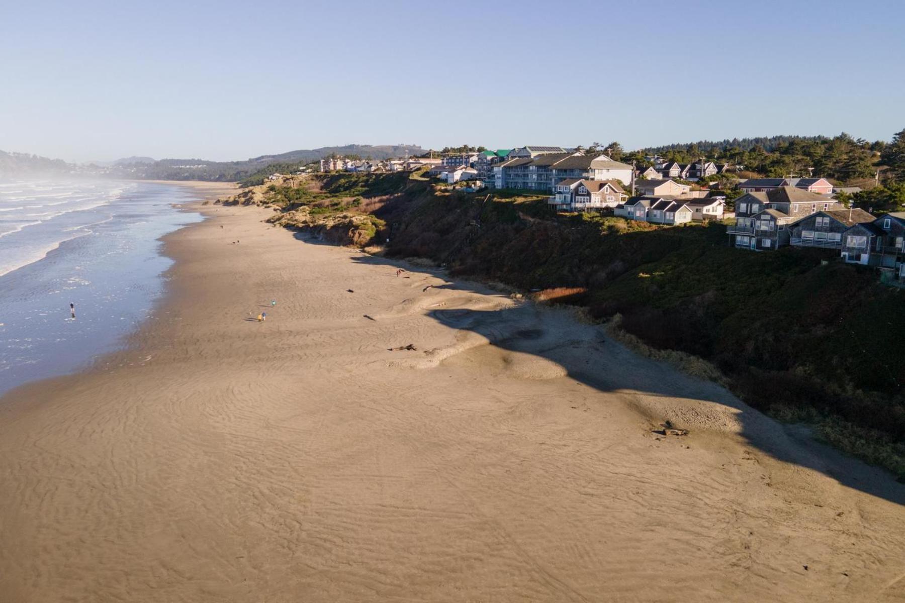 On The Beach Newport Exterior foto